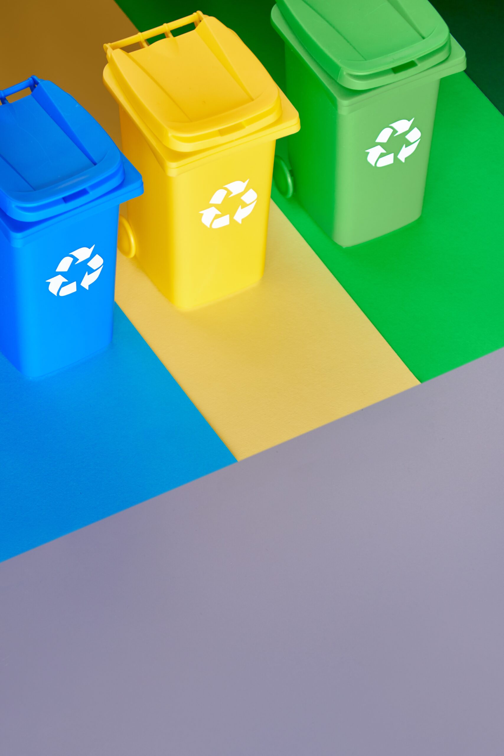 three-color-coded-recycle-bins-isometric-picture-o-7MR3VW9