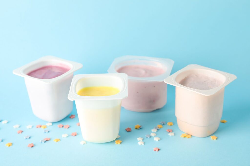 Yogurt plastica